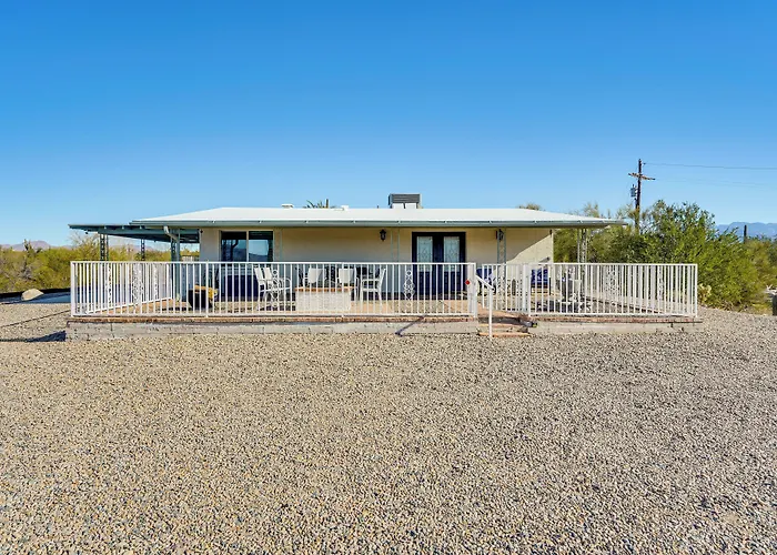 Classy Escape W/ Fire Pit On 5 Acres! Dom wakacyjny *
